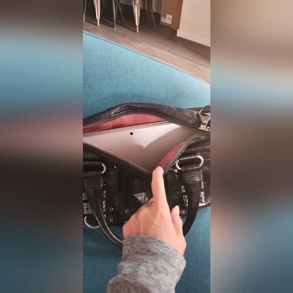 Juicy Couture leather purse - Picture 4 of 4